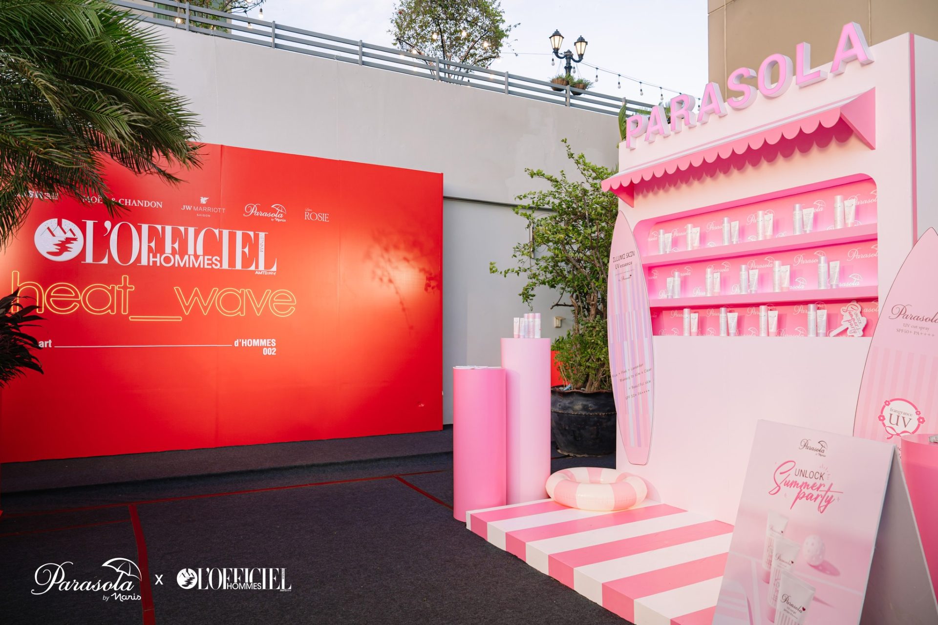 Parasola x L’Officiel — Activation Booth Design
